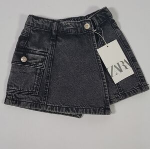 Zara Black and Gray Garment